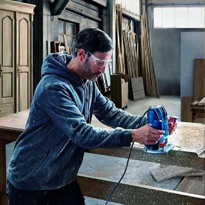Фреза электрическая для дерева Bosch GOF 130 – Деревообрабатывающие станки