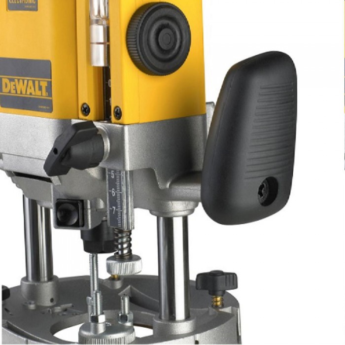 Фреза электрическая для дерева DeWALT DW625E – Деревообрабатывающие станки