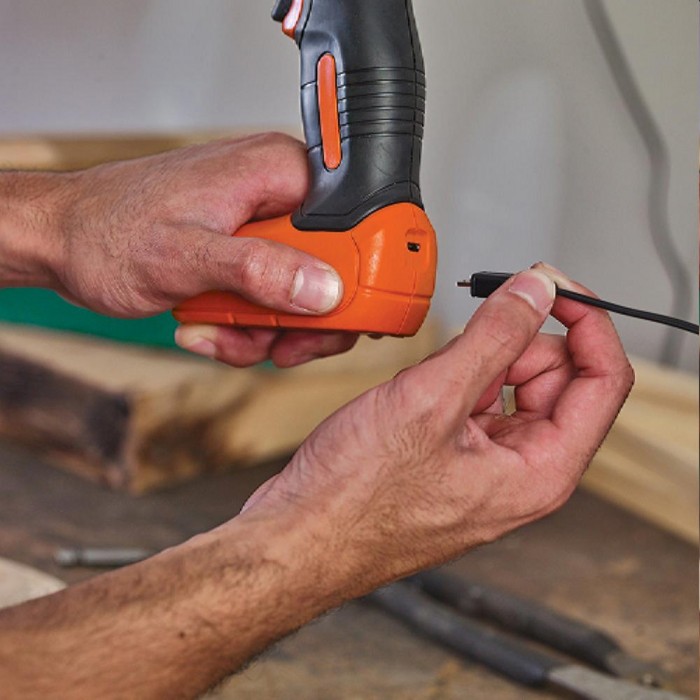 Дрель-шуруповерт аккумулятороный Black+Decker BDCD8 – Шуруповерты