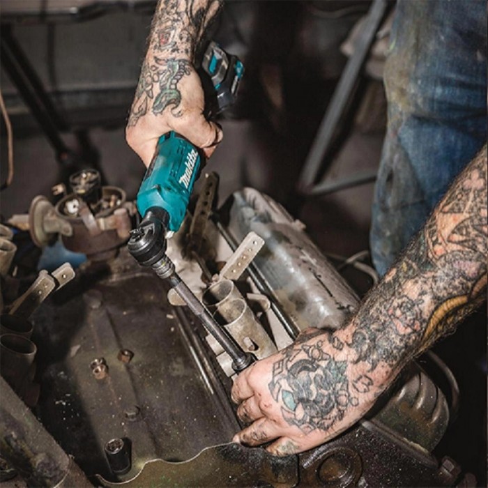 Шуруповерт аккумуляторный Makita WR100DWA – Шуруповерты