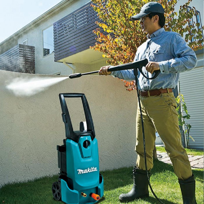 Моющий станок высокого давления Makita HW1200 – Мойки высокого давления