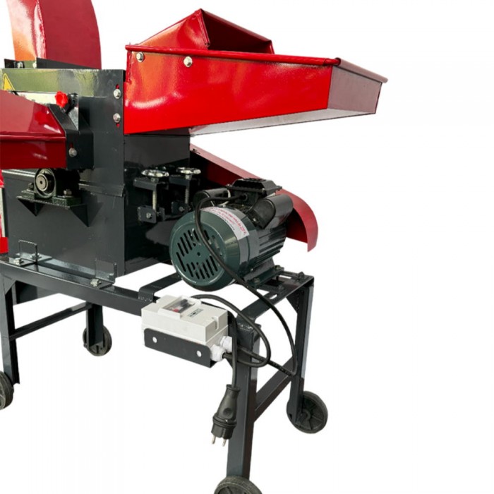 Измельчитель кормов Demetra DM-400-24 PRO – Корморезки и дробилки для зерна
