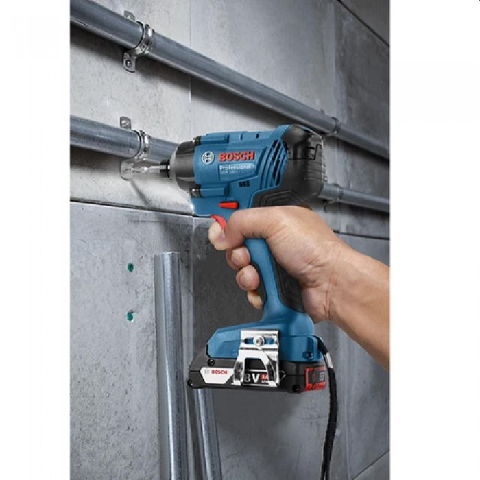 Шуруповерт аккумуляторный ударный Bosch GDR 180 – Шуруповерты