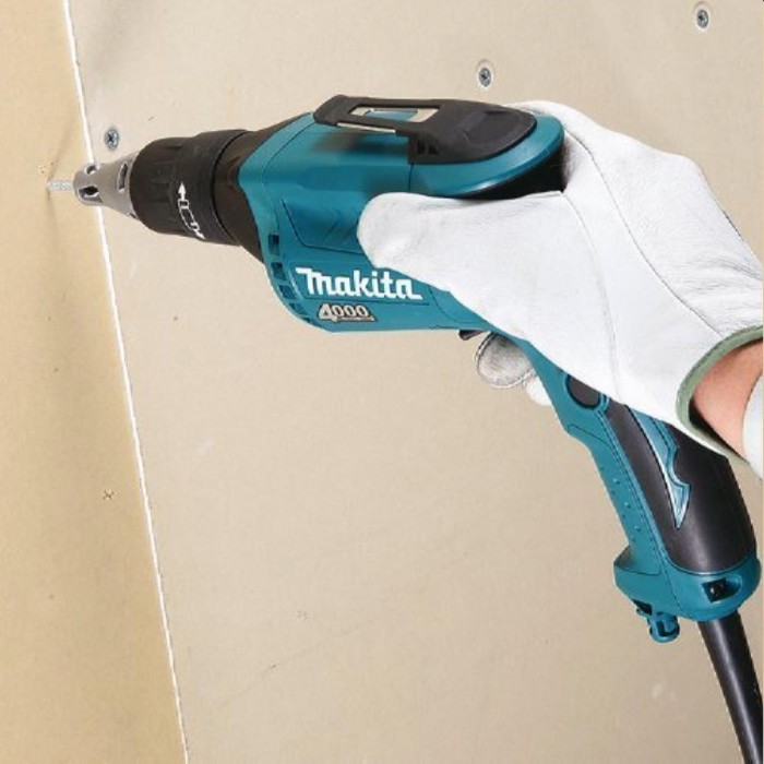 Șurubelniță Makita FS4000 – Șurubelnițe