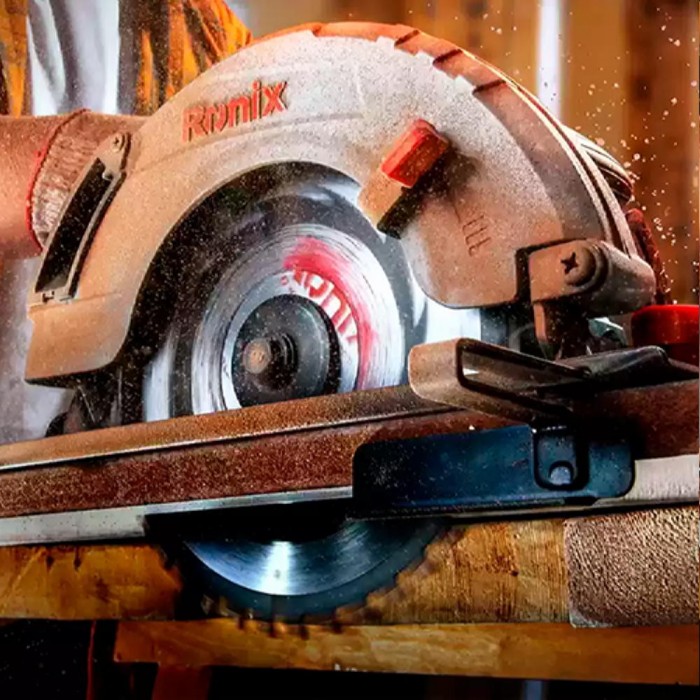 Fierăstrău circular Ronix 4311 – Fierăstraie circulare