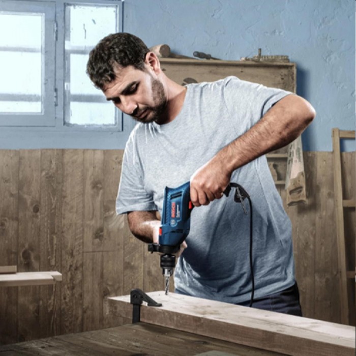 Mașină de găurit Bosch GSB 550 – Mașini de găurit