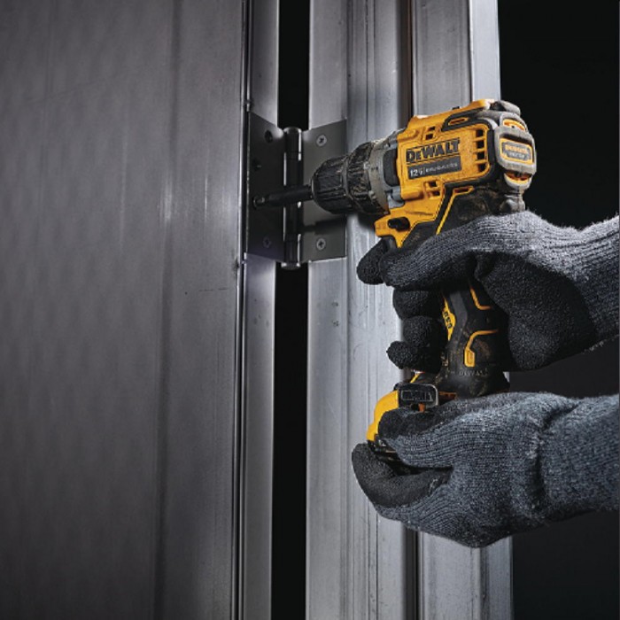 Дрель-шуруповерт на аккумуляторе DeWALT DCD701D2 – Шуруповерты