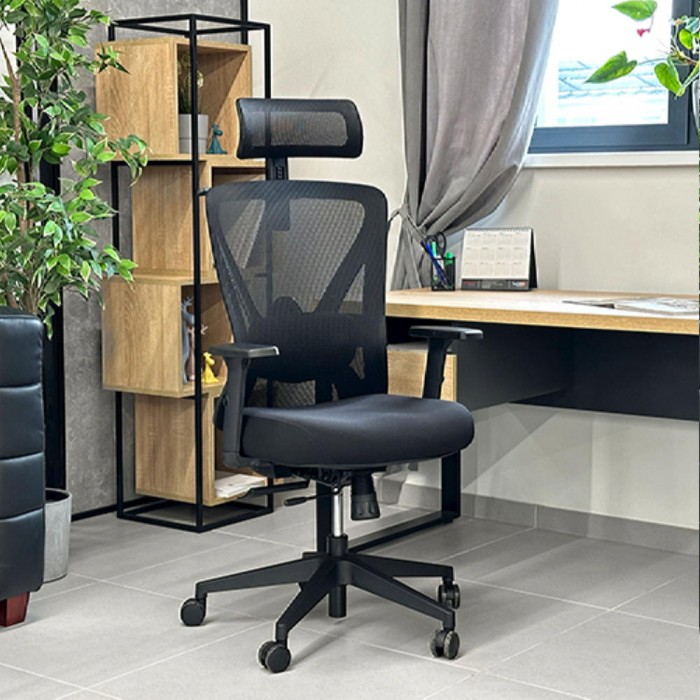 Офисное кресло Deco ORCO-PLUS черное P056A – Кресла офисные