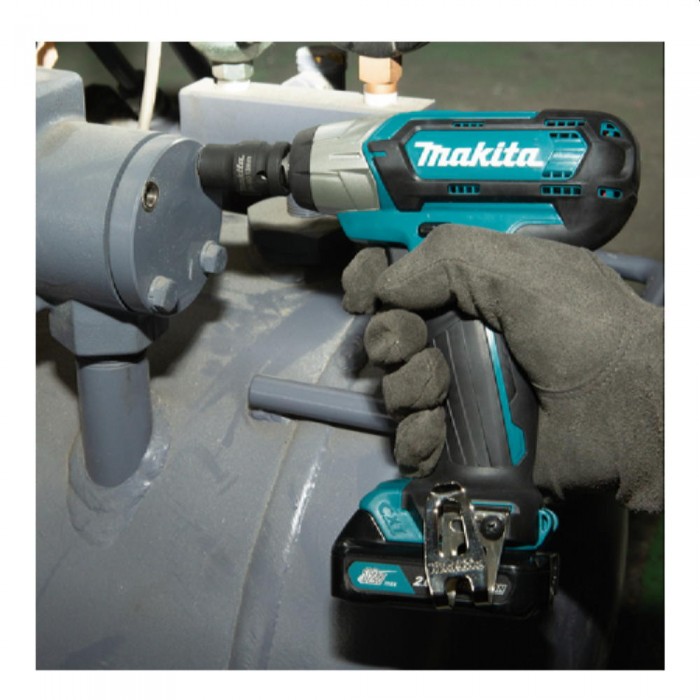 Șurubelniță cu impact fără fir Makita TW141DZ – Șurubelnițe