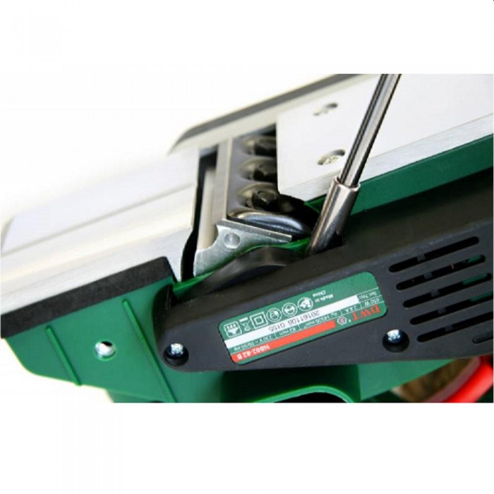 Rindea electrică DWT HB02-82B – Polizoare și rindeloase