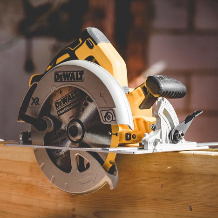 Ferăstrău circular fără fir DeWALT DCS570N – Fierăstraie circulare