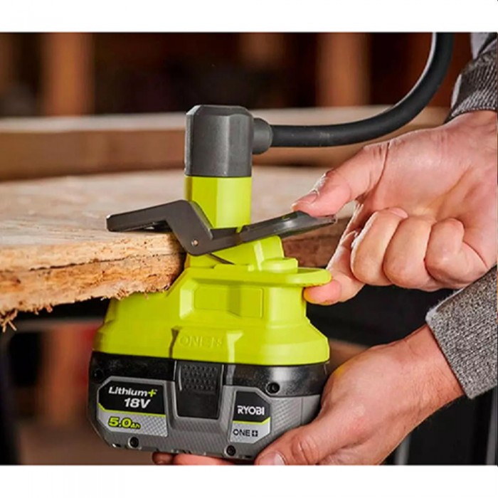 Фонарь на аккумуляторе Ryobi RLCF18-0 – Фонарики