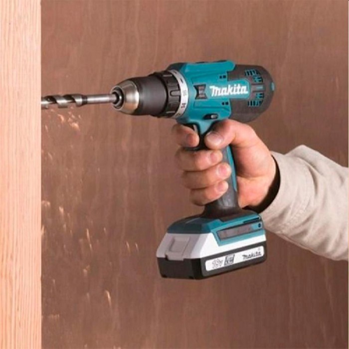 Дрель-шуруповерт аккумуляторный Makita DF488DWAE – Шуруповерты