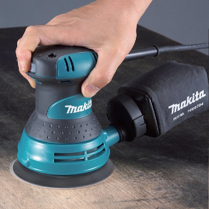 Slefuitor excentric Makita BO5030 – Polizoare și rindeloase