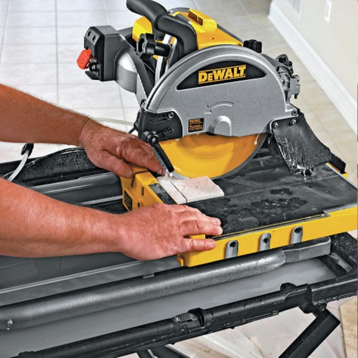 Машина для резки камня и керамических плит DeWALT D24000S – Машины для резки плит и бетона