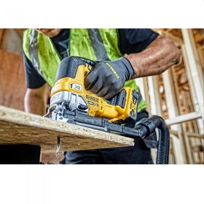 Лобзик аккумуляторный DeWALT DCS334NT – Лобзики