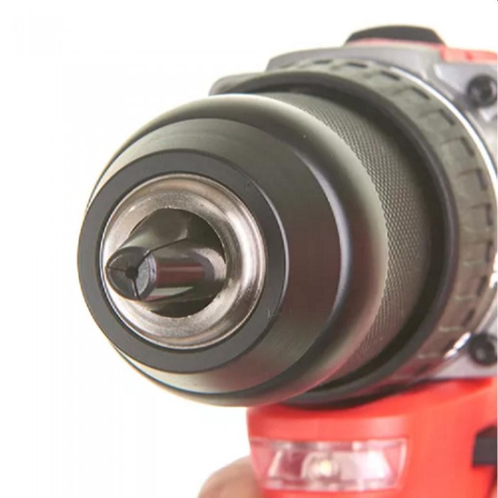 Шуруповерт-дрель аккумуляторный Milwaukee M18 CBLDD-202CX – Шуруповерты