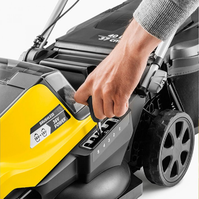 Газонокосилка на аккумуляторе Karcher LMO4-18 Dual Battery Set (1.445-421.0) – Триммеры и газонокосилки
