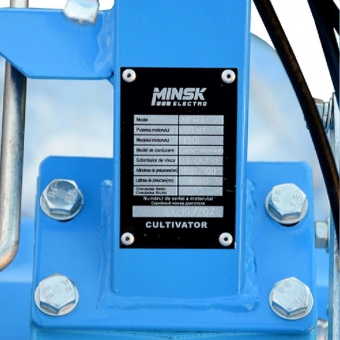 Cultivator cu motor pe benzină Minsk EMI95G – Cultivatoare cu motor și tractoare cu acționare manuală