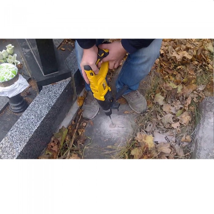 Перфоратор с аккумуляторным DeWALT DCH133M1 – Перфораторы