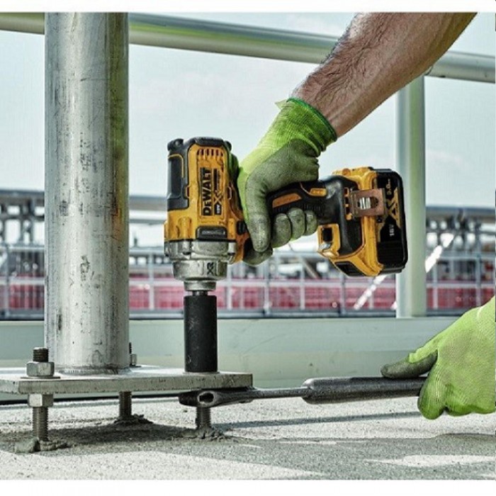Шуруповерт аккумуляторный ударный DeWALT DCF894P2 – Шуруповерты