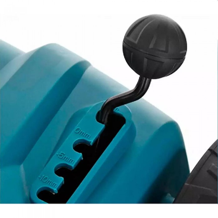 Scarificator-aerator Makita UV3600 – Trimere și mașini de tuns iarba