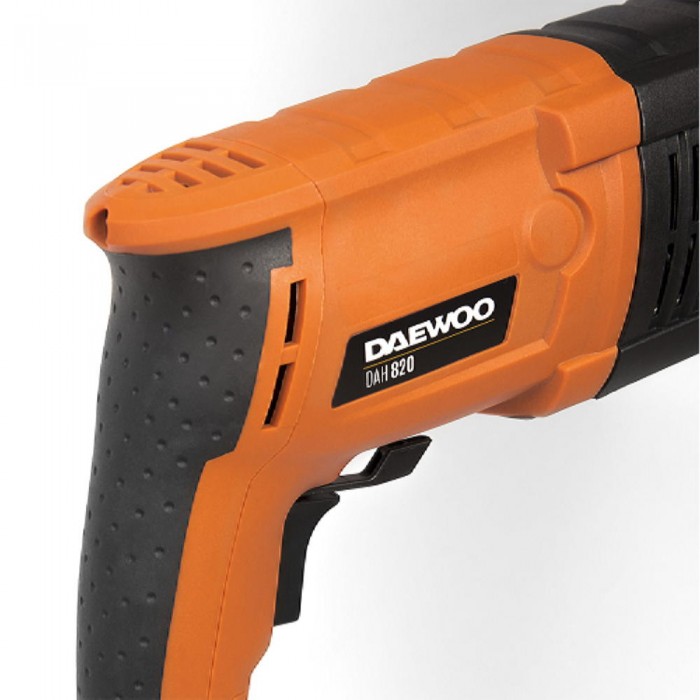 Ciocan rotopercutor Daewoo DAH 820 – Ciocane rotopercutoare