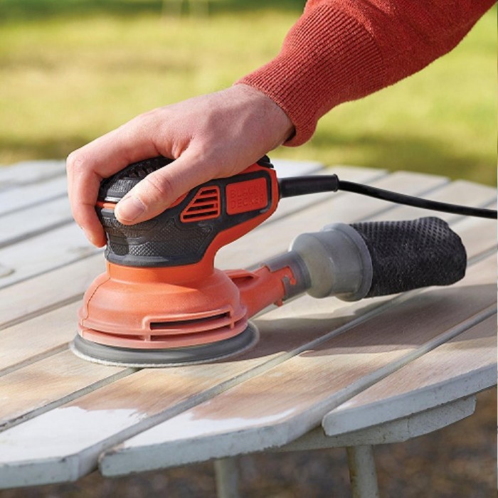 Șlefuitor excentric Black+Decker KA199 – Polizoare și rindeloase