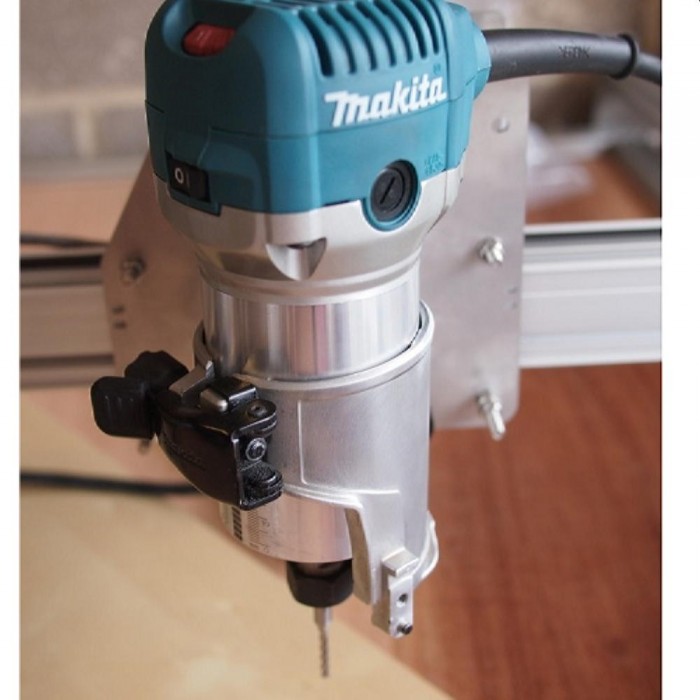 Фреза одноручная Makita RT0700CX2 – Деревообрабатывающие станки