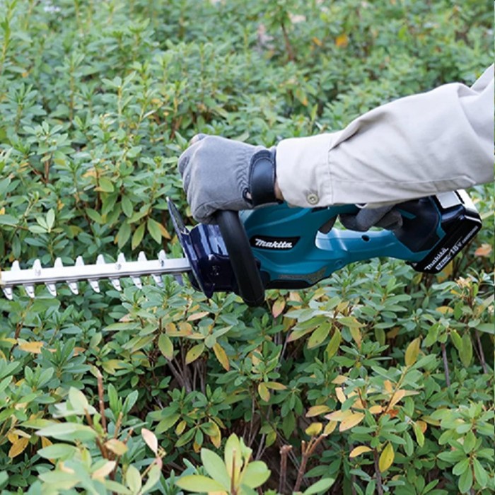 Кусторез на аккумуляторе Makita DUH507Z – Триммеры и газонокосилки
